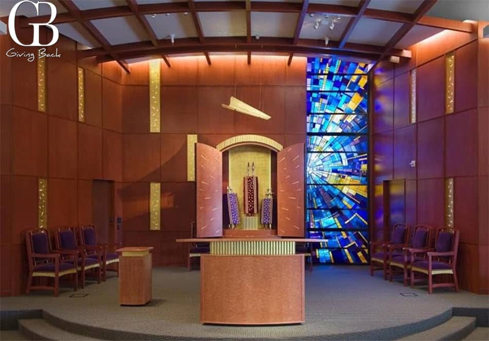 Finding your Jewish Temple or Synagogue in San Diego - Giving Back