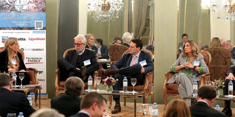 Argentina energy roundtable in buenos aires