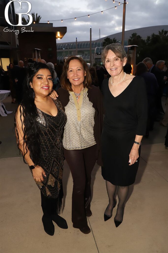 Amanda-Jimenez-Eileen-Klink-and-Janet-Arnold - GB Magazine Amanda Jimenez Eileen Klink and Janet Arnold