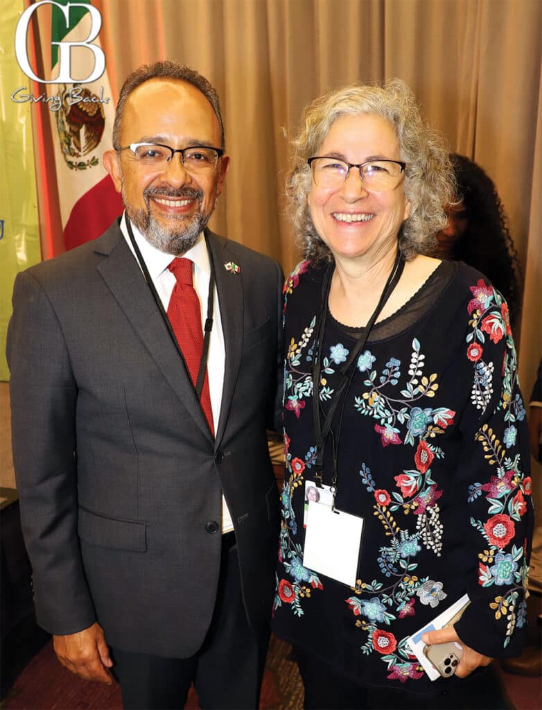 Consul General de Mexico en San Diego Carlos Gonzalez Gutierrez and Linda Hill