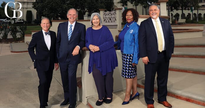 USD Board Chair Tom Mulvaney ’77 (JD), President James T Harris III, DeD, Board Chair Emerita Darlene Marcos Shiley, Senior Vice President and Provost Gail F. Baker, PhD, and Vice President for University Advancement Richard P. Virgin for The University of San Diego