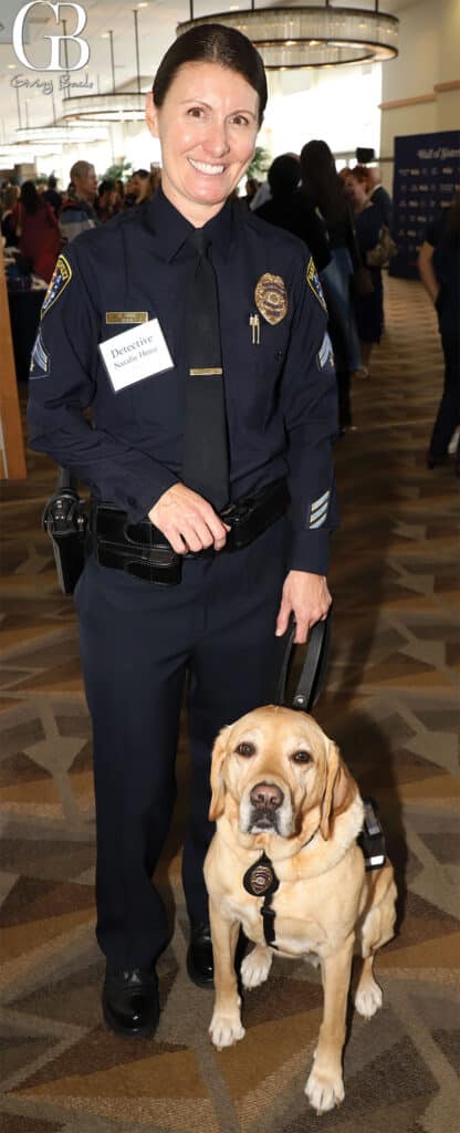 Det Natalie Hone and K9 Lyle Hope