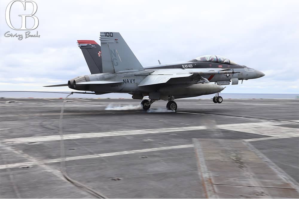 Fighter jet