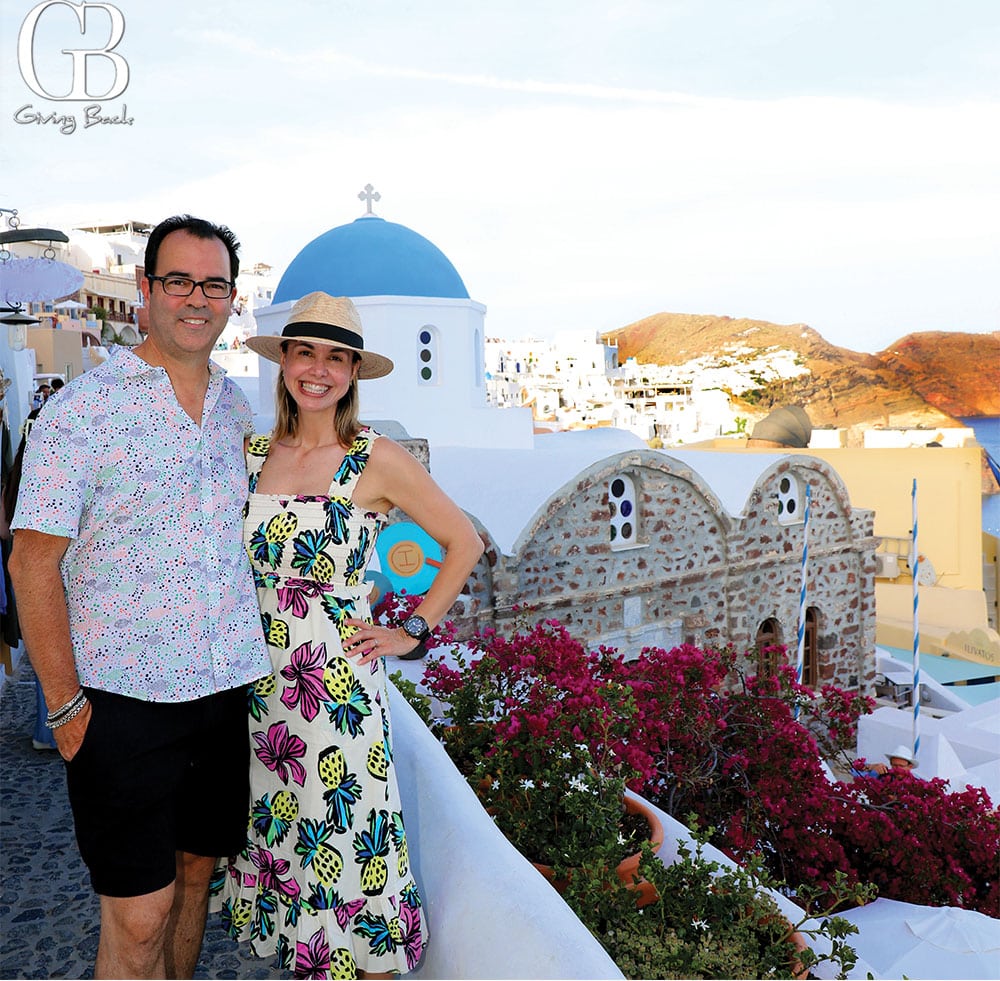 estaben and danitza at SANTORINI