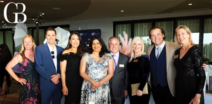 Members of the The Alzheimer's Association San Diego Imperial Chapter