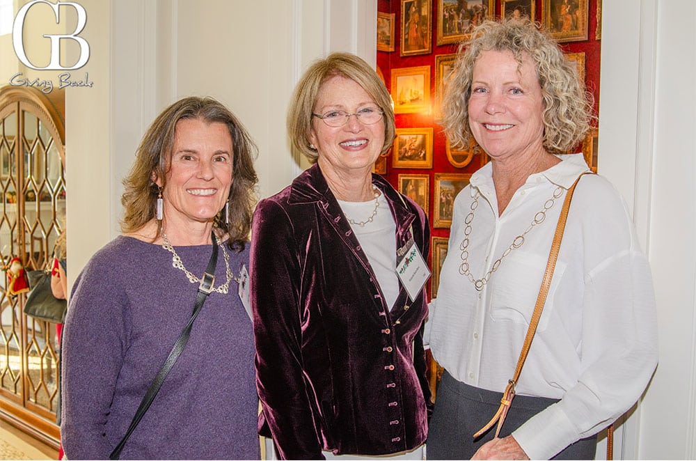 Leigh-Dlesniak-Roberta-Saunders-and-Barbara-Mulligan - GB Magazine Leigh Dlesniak Roberta Saunders and Barbara Mulligan