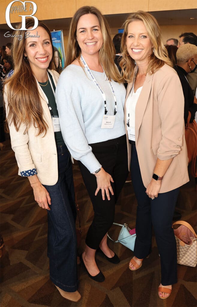 Veronica Perondi Emily Hill and Amanda Flisher