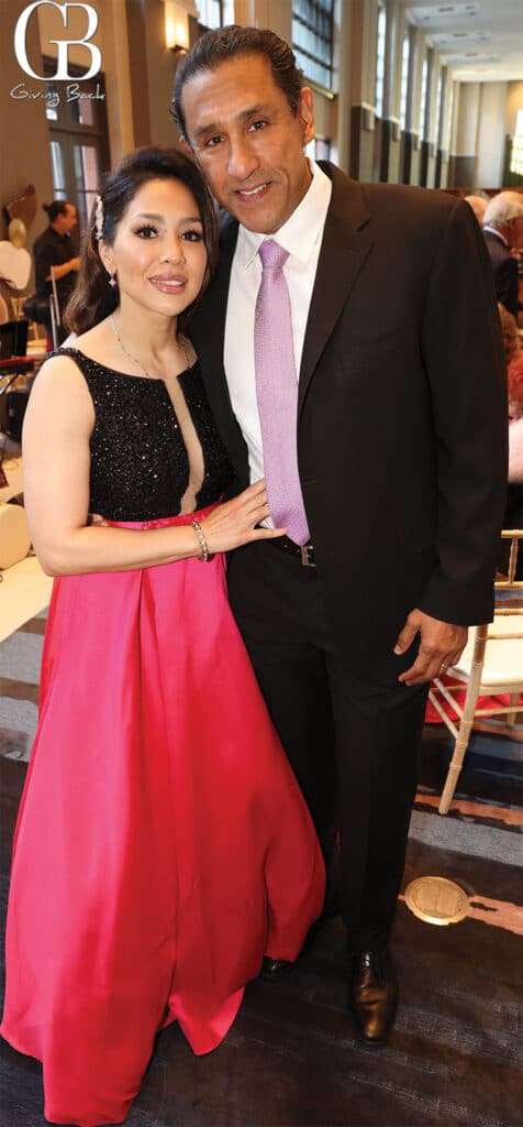 Guadalupe Paz and Luis Valderrama