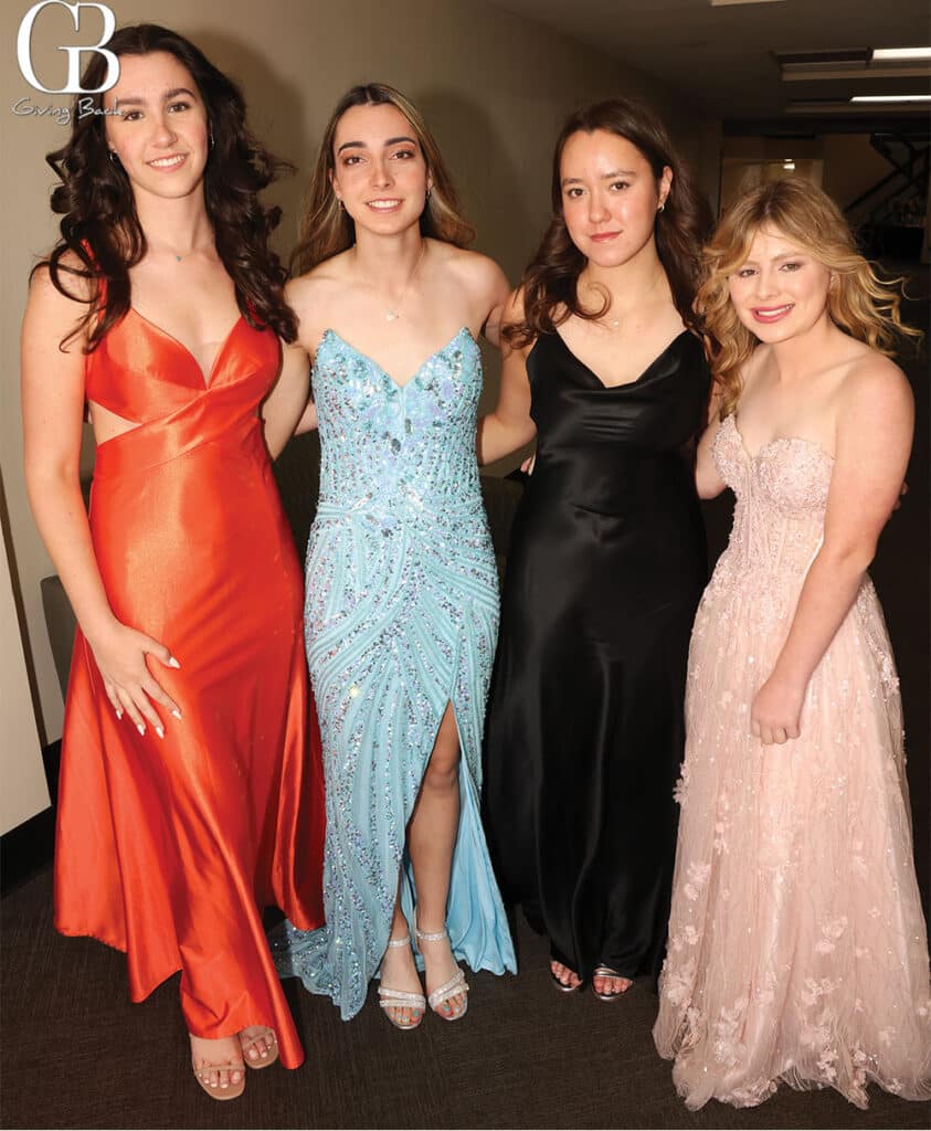 Twelfth Graders Smiles for a cause