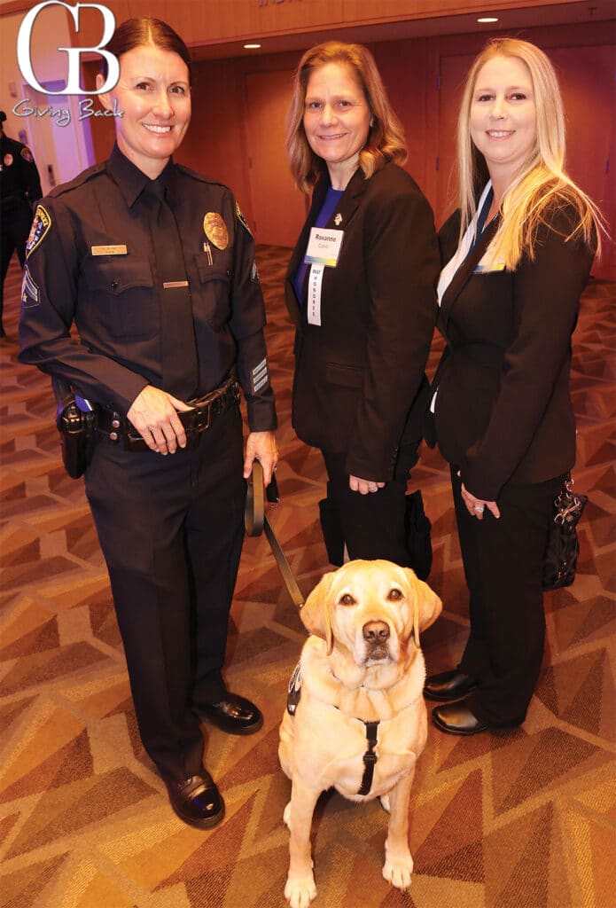 Det Natalie Hone with Canine Lyle Hope Roxanne Cahill and Kristine Davison
