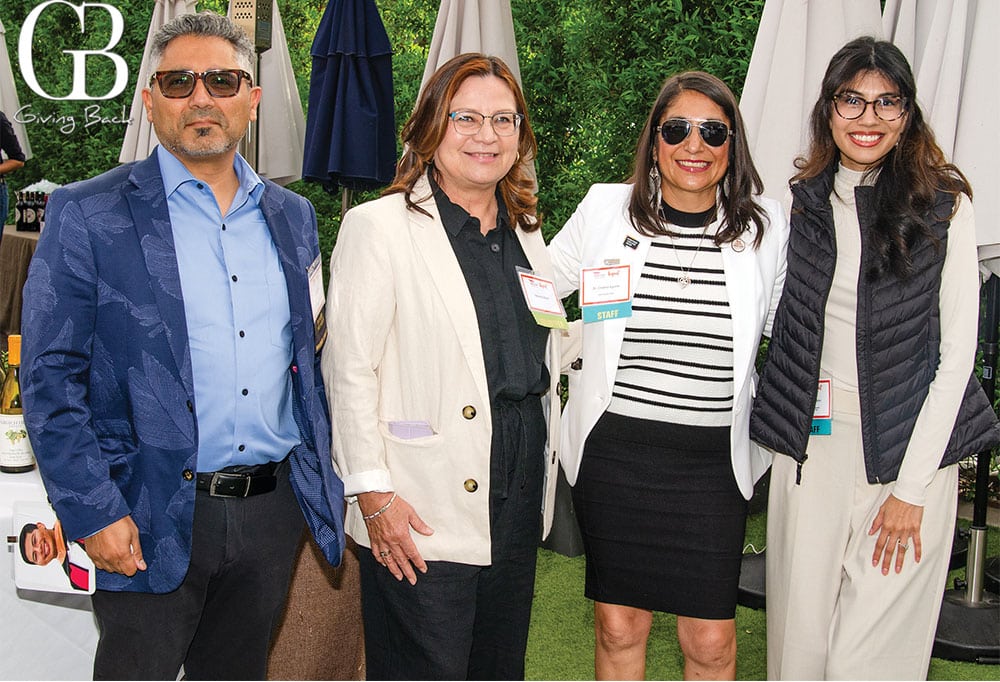 Emilio Ulloa Veronica Bejar Christina Aguirre and Yasmin Davidson