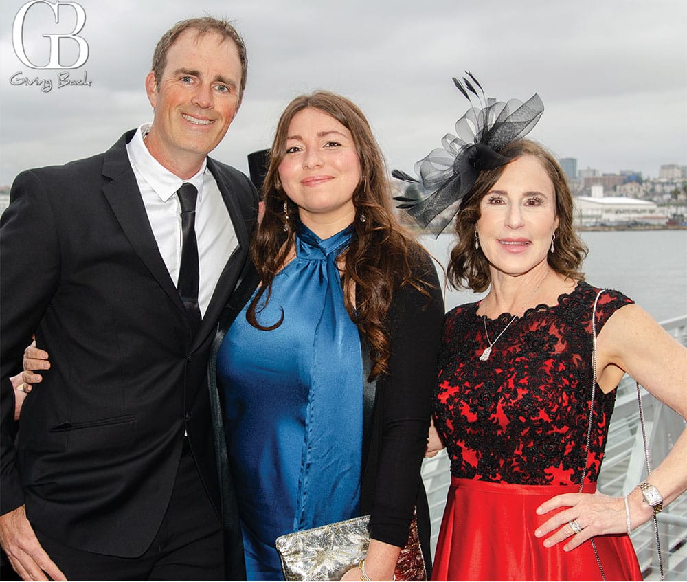John and Lizete White with Linda Kurtin