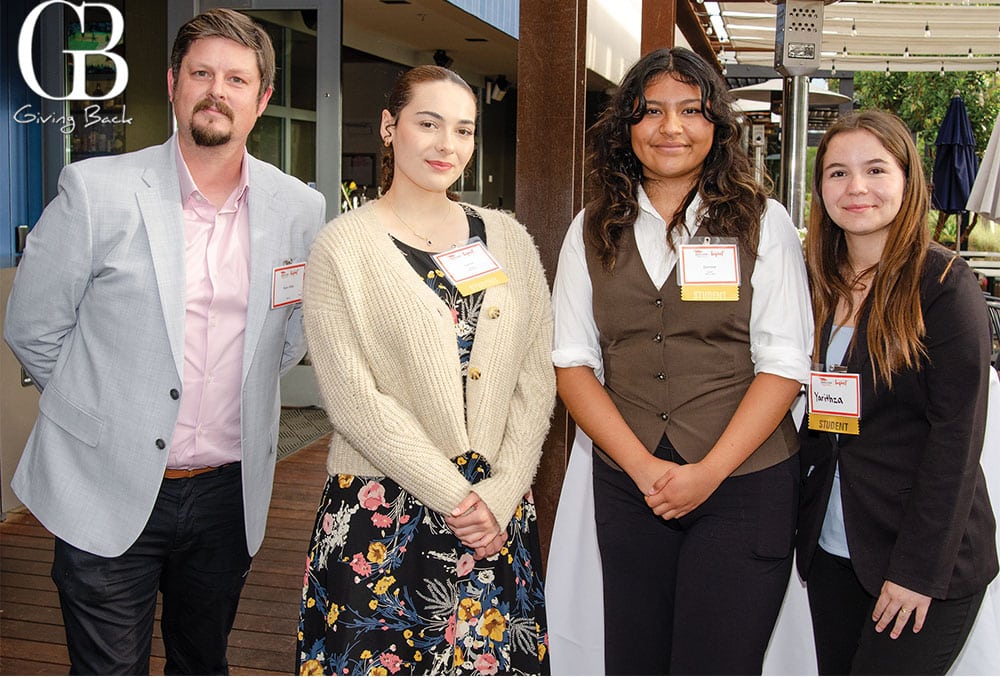 Sean Gilley Yaxche Morales Denisse Saldano and Yaritza Rodriguez