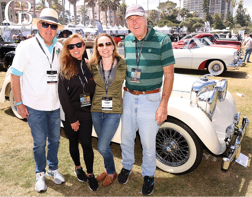 Peter de Silva Milena Livingston Zuzana Botrubec with Fred Galloway with Jaguar 1948 Mark4