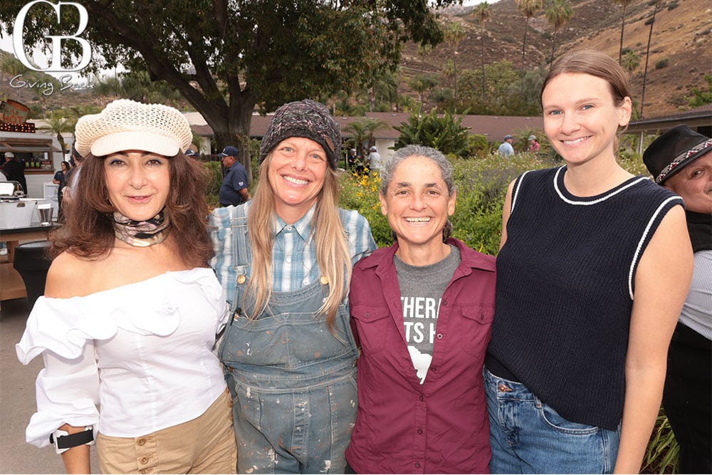 Aseel Albanna Shannon Lerach Ali Freedman and Emily Gay