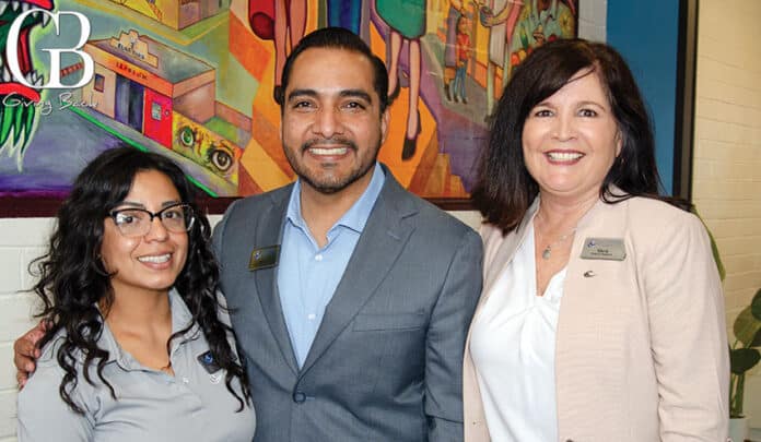 Jina Ramos, Adolfo Vera and Maria Bowers