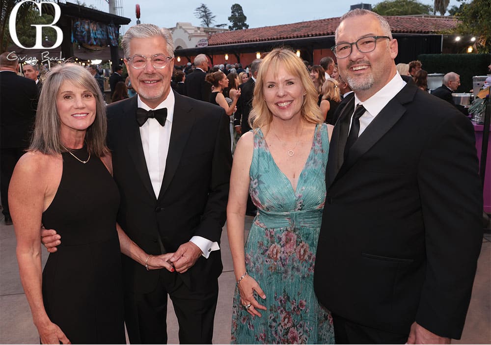 Carol Loiselle Philip Seeger with Chris and Pat McTigue