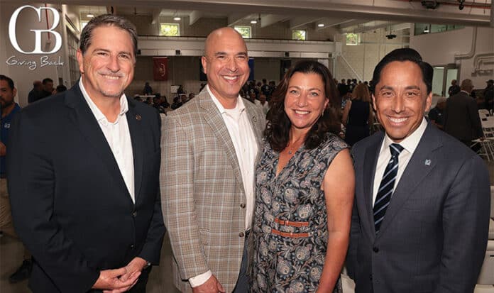 Mayor of Coronado John Duncan, Rachel and Hernan Luis y Prado and Mayor Todd Gloria