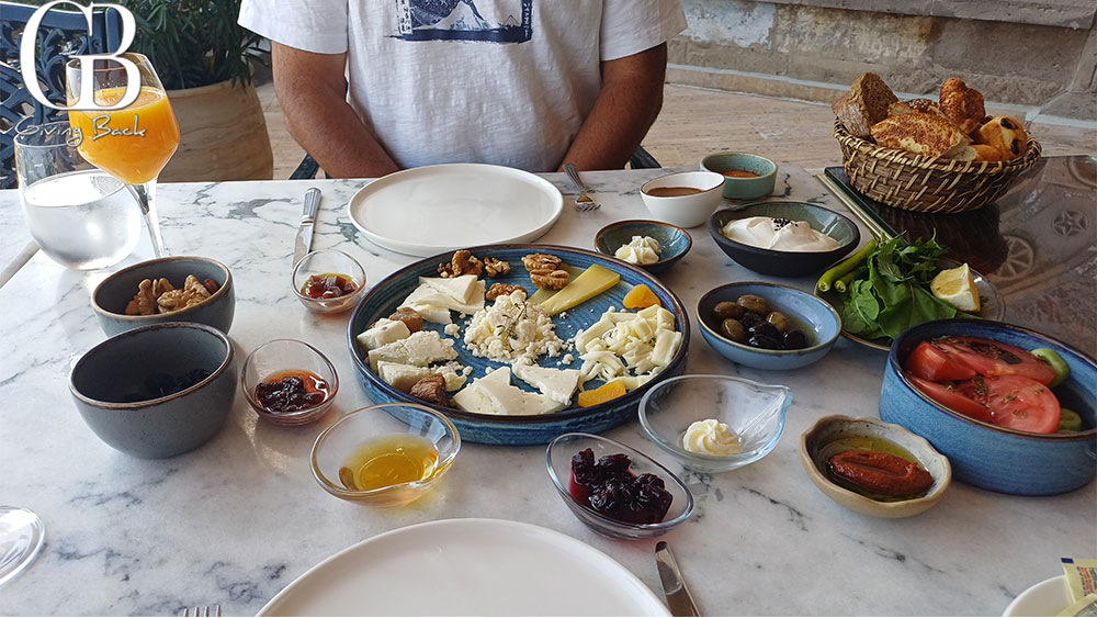 Msueum Hotel Traditional Turkish Breakfast