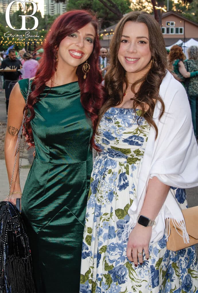 Sarah and Stefanie Bressan