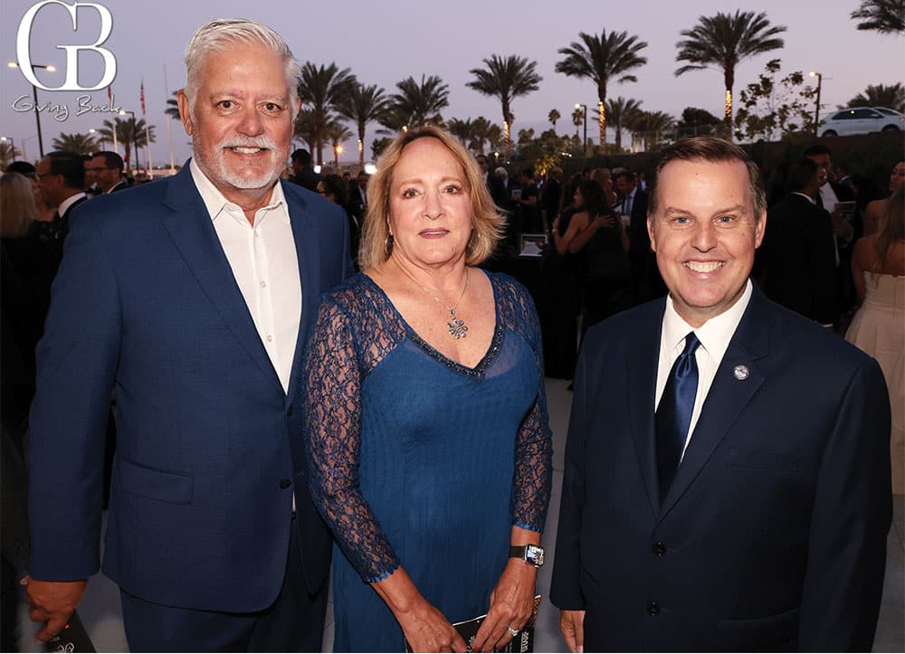 Frank and Karen Urtasun with Mayor John McCann