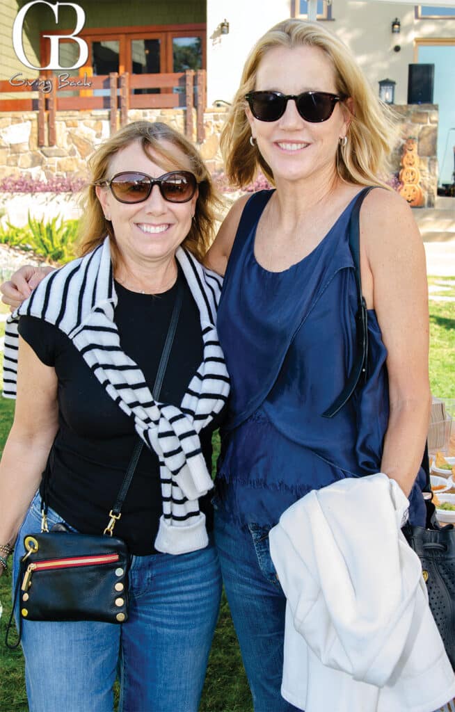 Anna Rose and Alana McNulty