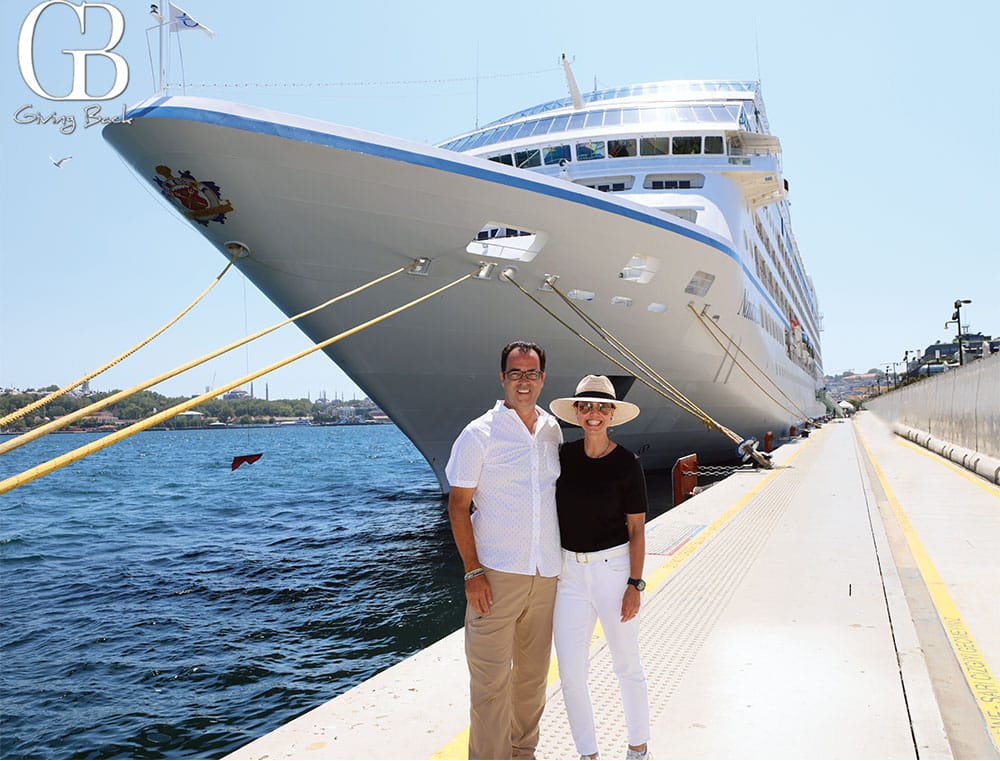 ISTANBUL   Oceania Nautica with Esteban and Danitaza Villanueva