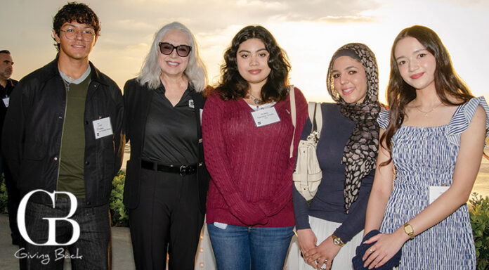 Jose Oropeza, Linda Sierra, Ariana Ramirez Torres, Zahraa Munaimand and Jessica Cherry