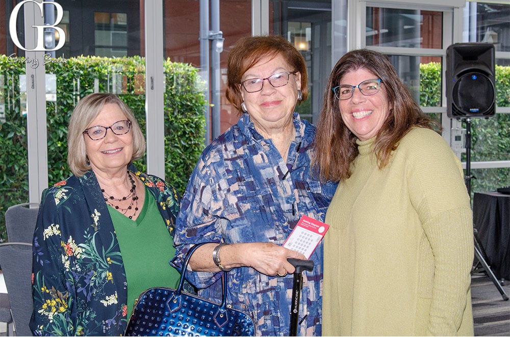 Linda Globerson Linda Bennett and Susan Levin