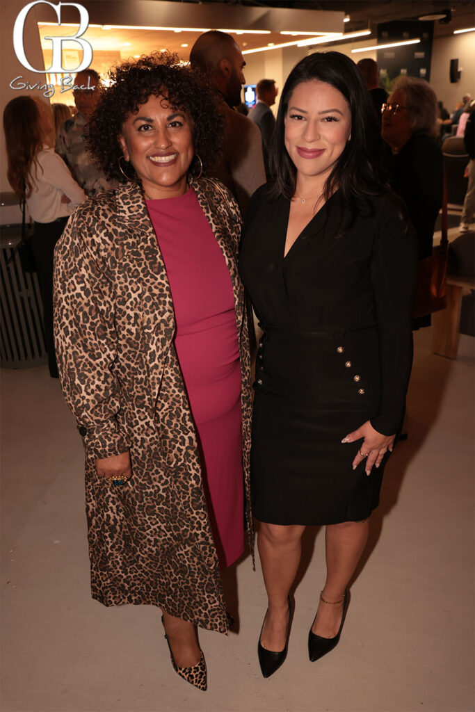 Beatriz Palmer and Tania Thorne
