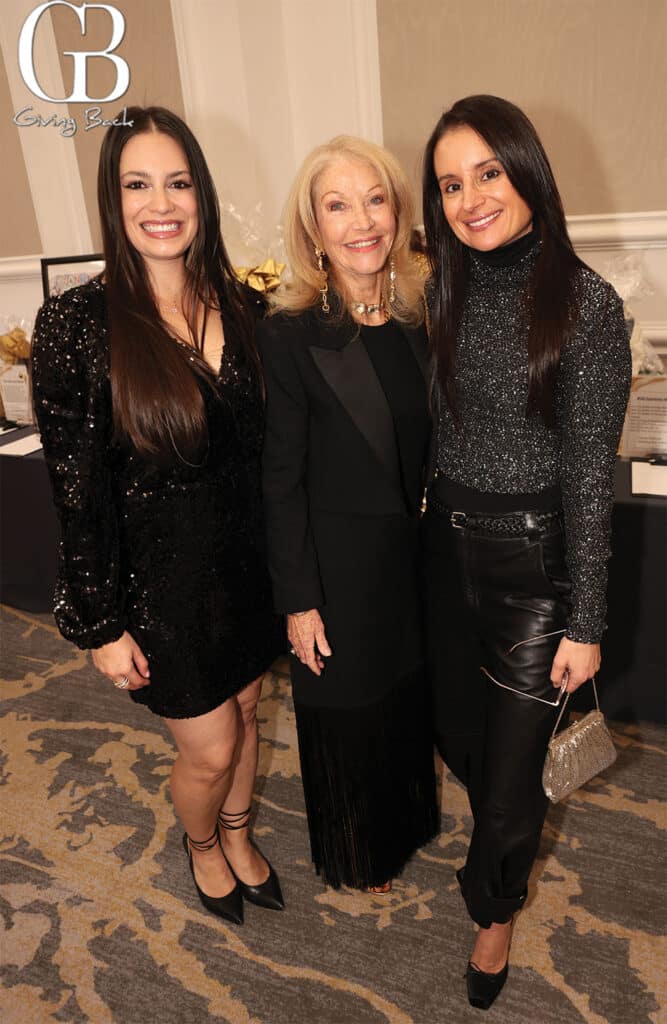 Mariel Cohen Denise Schwartz and Natasha Philippides