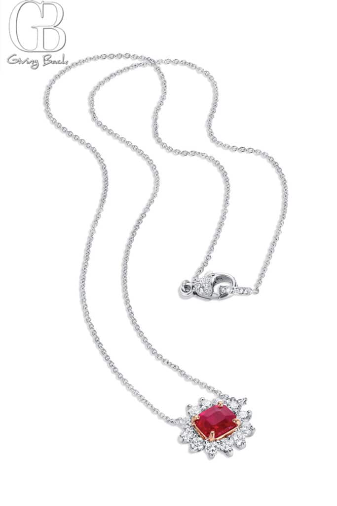Platinum 18K Yellow Gold Burma Ruby Diamond Necklace - GB Magazine Platinum 18K Yellow Gold Burma Ruby Diamond Necklace