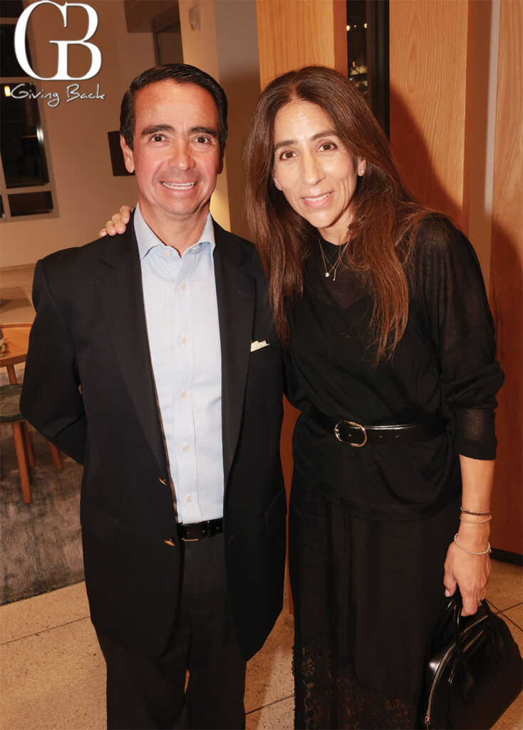 Ricardo Cerbera and Lillian Esponda