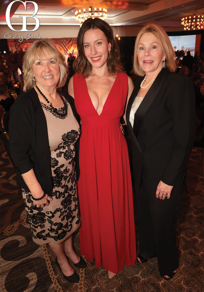 Elsian Contreras Stephanie Doche and Virginia Jensen