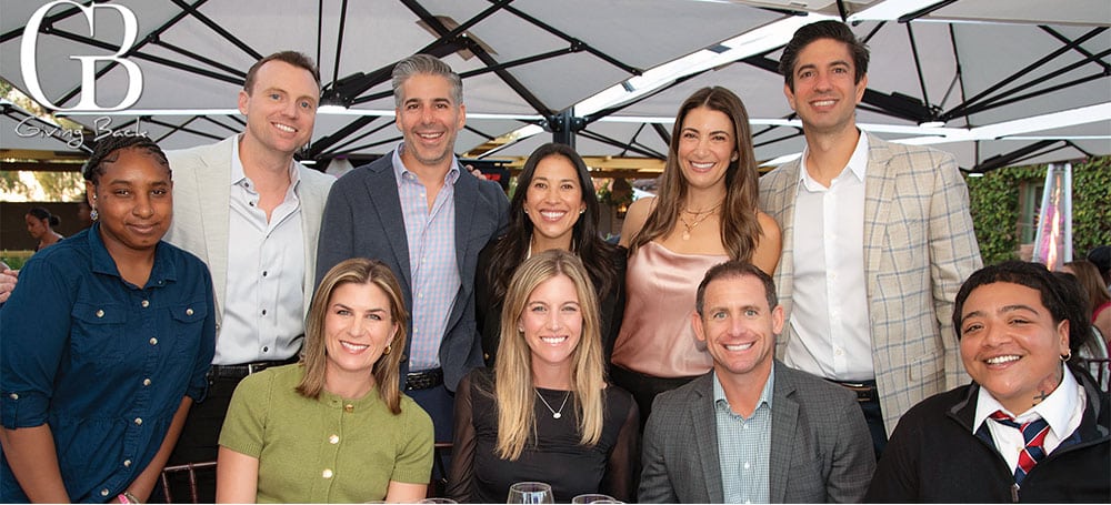 Sitting  Cristie Silverwood Samantha and Jeff Gleiberman Jasmine Gutierrez Standing  Aaliyah Orise Jimmy Silverwood Alex Zyman Stella Zyman Lindsay Surowitz Mitch Surowitz